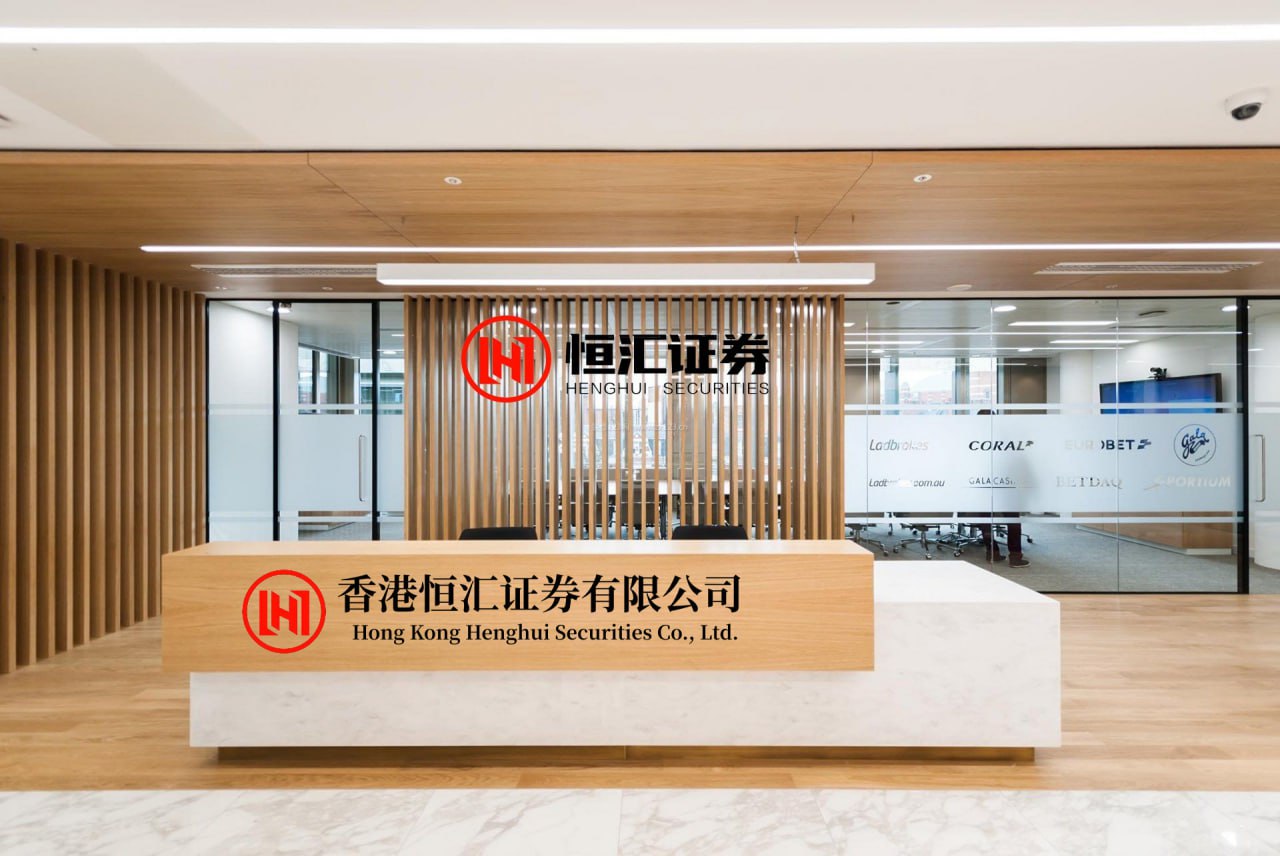 华楚新起点 比特币下跌，受中东冲突持续前景打压